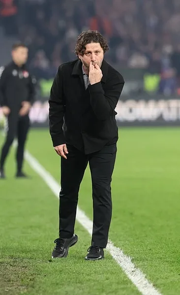 Maçın hakeminden memnun değilim