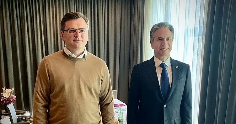 Ukrayna Dışişleri Bakanı Kuleba, Berlin’de ABD’li mevkidaşı ile görüştü