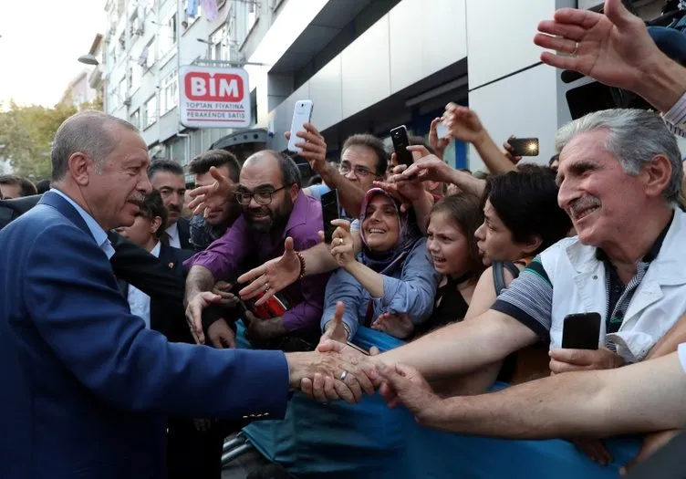 Cumhurbaşkanı Erdoğan’dan Kasımpaşa’ya sürpriz ziyaret