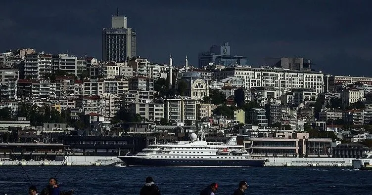 Galataport İstanbul’a ilk gemi yanaştı