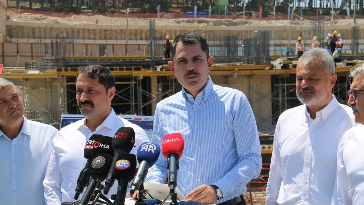 Bakan Kurum: 2025 yılı sonunda evine girmeyen depremzede kalmayacak