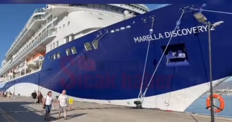 Bahama bayraklı dev kruvaziyer Bodrum’da