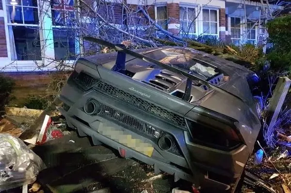 Michail Antonio trafik kazası geçirdi! - 2. Resim