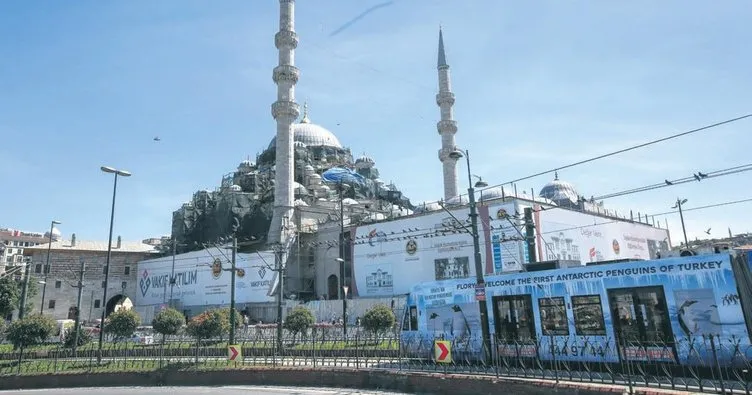 356 yıllık Yeni Cami’de restorasyon tamamlandı