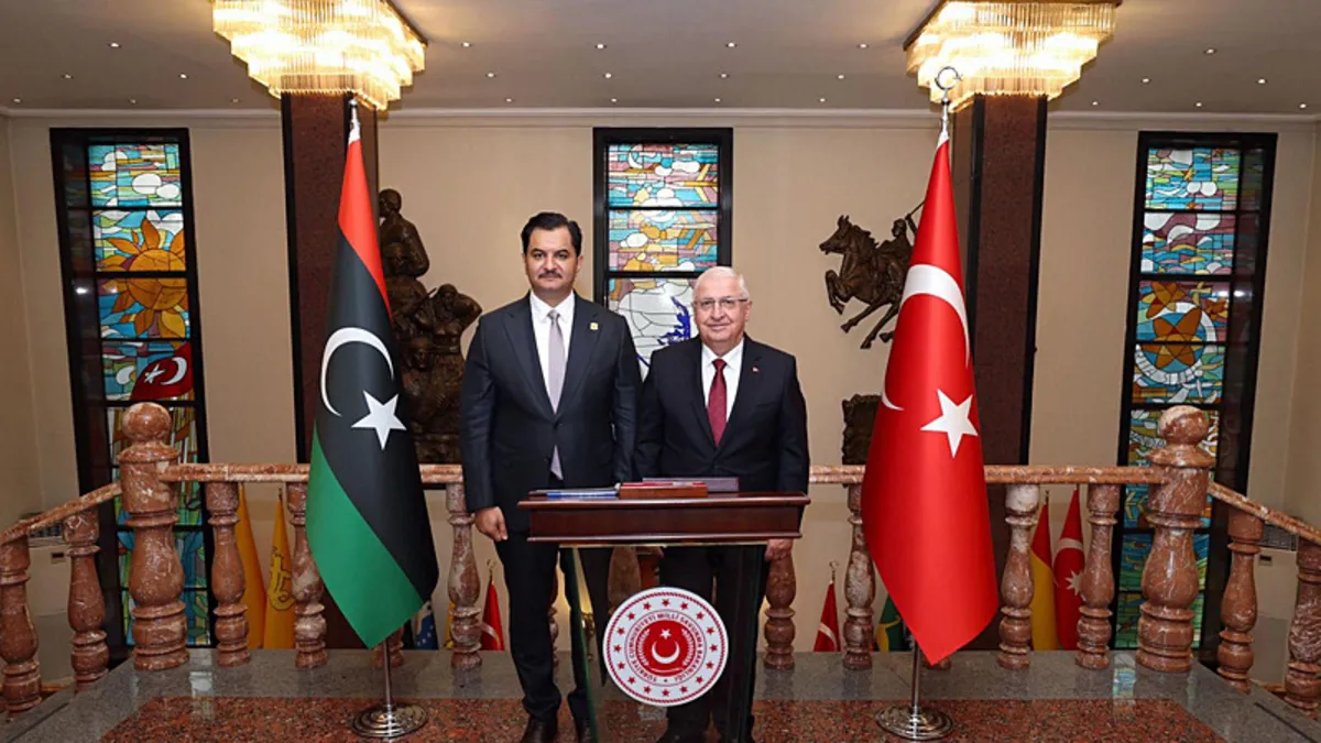 Bakan Güler, Orgeneral Hafter'i kabul etti