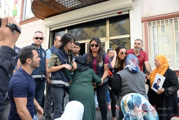Diyarbakır'daki eylemde hareketli anlar! Annelerden HDP'lilere sert tepki