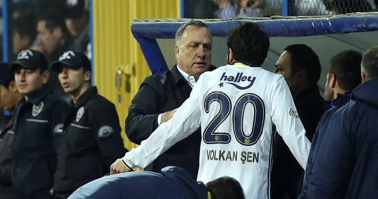 Volkan: Oynarım Advocaat: Kenara gel