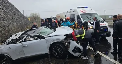 Bingöl’de otomobil takla attı: 4 yaralı