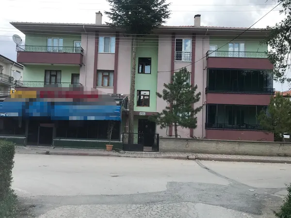 konyada-komsu-dehseti-yasli-kadini-bicaklayarak-katletti-paralari-alip-1780663357202.jpg