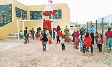 Afrinli çocuklara oyun parkı yapıldı