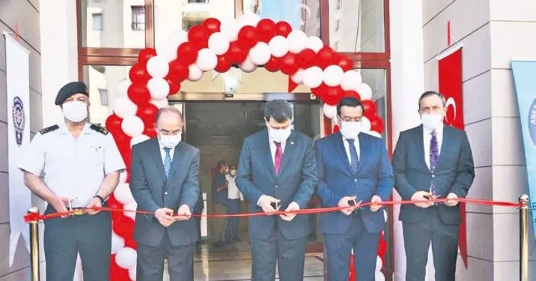 Ankara Valisi Şahin polis merkezini açtı