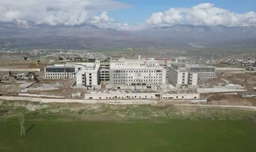 500 yataklı dev hastane yükseliyor