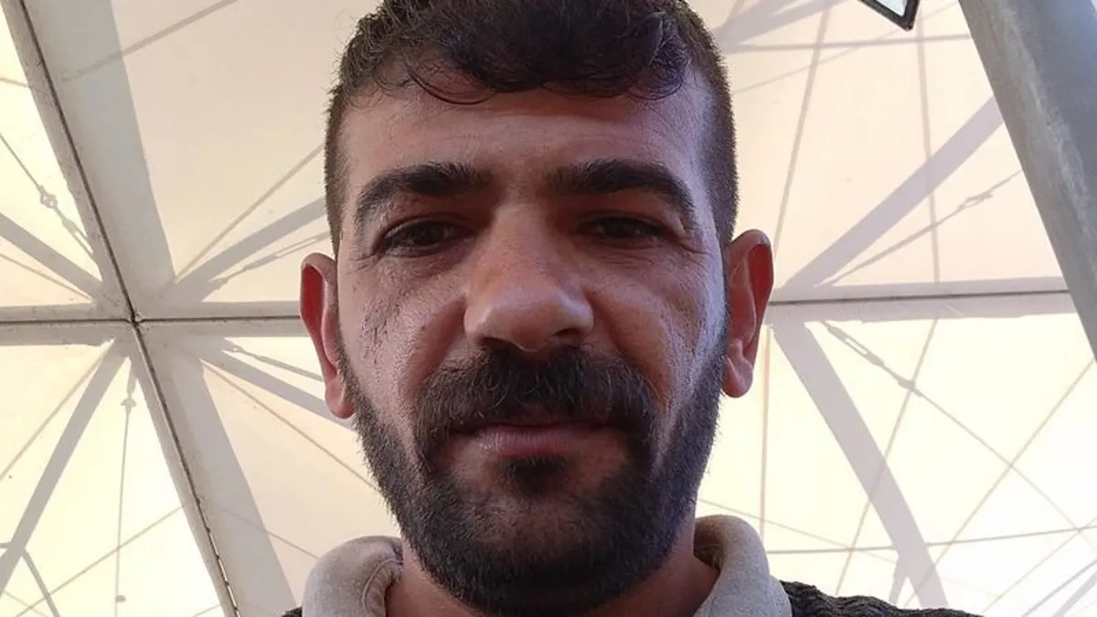 Park halindeki otomobile ateş açtı: 1 ölü, 2 yaralı Park halindeki otomobile ateş açtı: 1 ölü, 2 yaralı