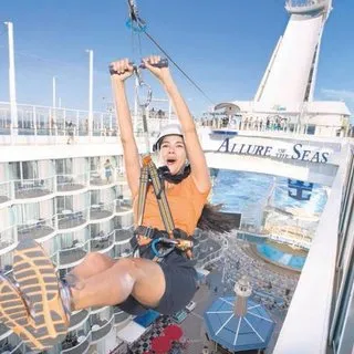 Gemi değil sanki tatil köyü
