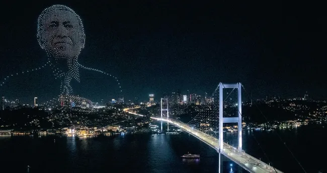 Şehitler anısına muhteşem gösteri