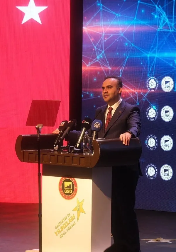 sanayi-ve-teknoloji-bakani-kacir-23-yilda-ihracati-75-kat-arttirdik-1766248303967.jpg