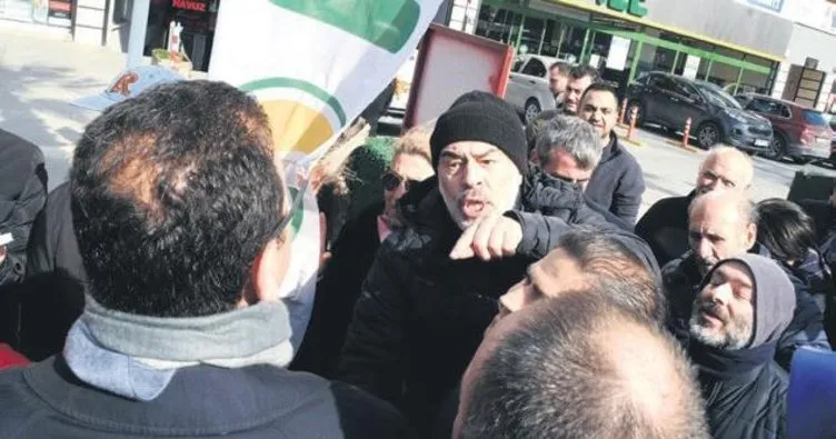 Ekrem İmamoğlu’na gençlerden rabialı protesto