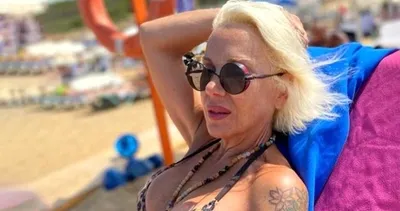 57 yaşındaki Billur Kalkavan leopar desenli bikinisiyle sosyal medyayı salladı! Billur Kalkavan fit vücuduyla ile yıllara meydan okuyor