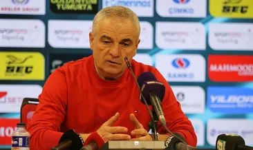 Sivasspor Teknik Direktörü Rıza Çalımbay: Biz sol bek almadan Uğur Çiftçi’yi Galatasaray’a vermeyeceğiz