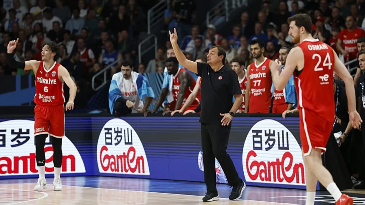 Ergin Ataman, Avrupa Şampiyonası’nın en iyi başantrenörü! Ergin Ataman, Avrupa Şampiyonası’nın en iyi başantrenörü!