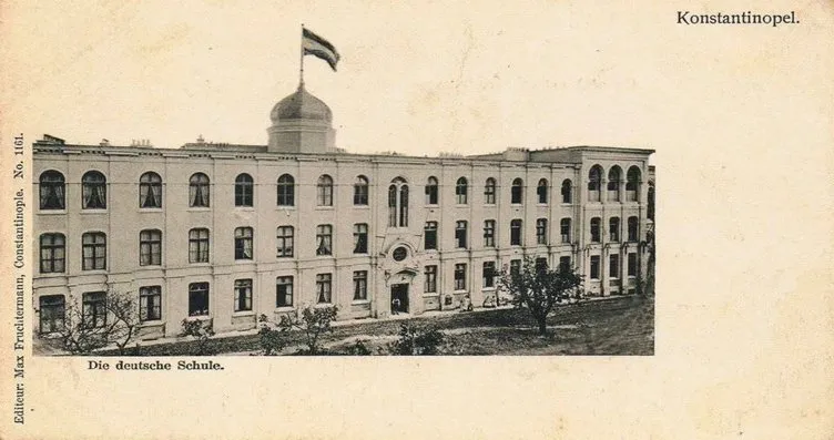 Istanbul Un 100 Yillik Okullari Galeri Egitim