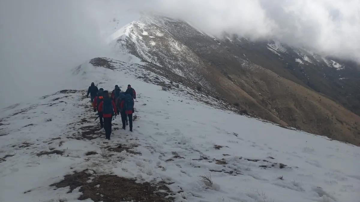Kayıp amatör dağcıdan sevindiren haber: Kardaki kuyuda eşyaları bulunmuştu! Böyle hayata tutunmuş…