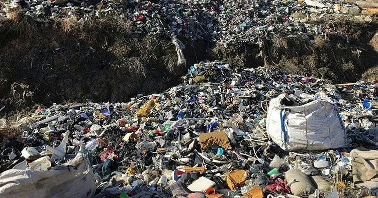 Yine CHP belediyesi yine çöplük kabusu! Bilecik’te vatandaş isyan etti