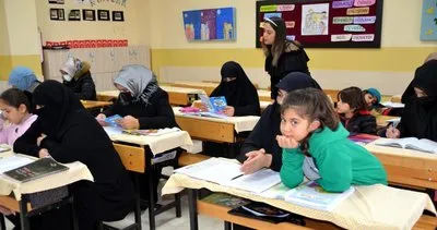 Muşlu kadınlardan okuma yazma kurslarına büyük ilgi #mus