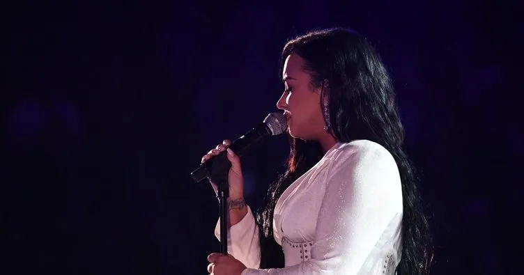 SON DAKİKA | Yıllar sonra gelen tecavüz itirafı! Amerikalı şarkıcı Demi Lovato korkunç anları böyle anlattı!