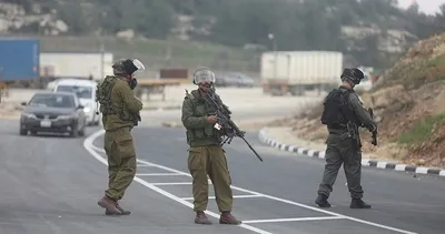 İsrail askerleri 12 Filistinliyi gözaltına aldı