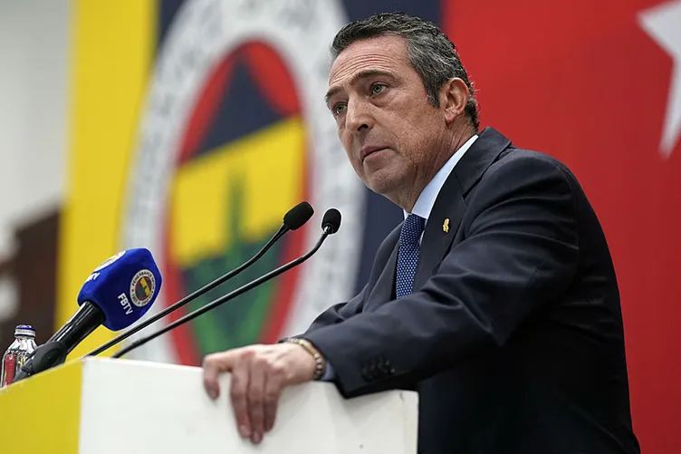 Ahmet Çakar’dan Fenerbahçe yönetimi için bomba yorum! Taraftar haklı değil mi sayın Ali Koç?