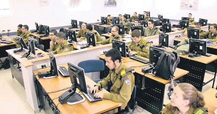 Kanın üzerine sıkılan parfüm Hasbara