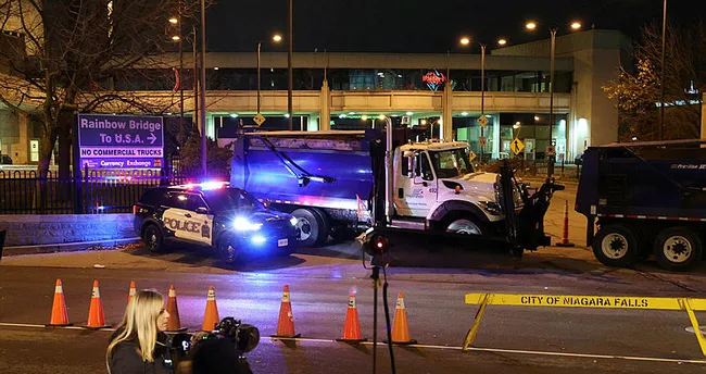New York Valisi: Köprüdeki patlama terör eylemi değil New York Valisi: Köprüdeki patlama terör eylemi değil