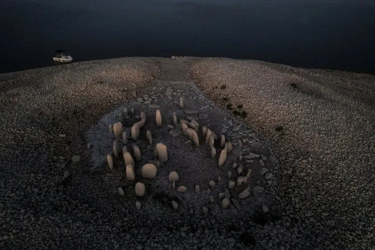 Sular çekilince 7000 yıllık taşlar ortaya çıktı: Dünyayı korkutan gerçek...