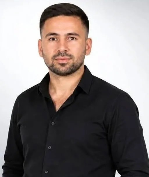 mkedeki-kazada-hayatini-kaybeden-ferhat-oz-son-yolculuguna-ugurlandi-1790611154579.jpg