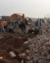Pakistan’daki bombalı saldırıda ölü sayısı arttı