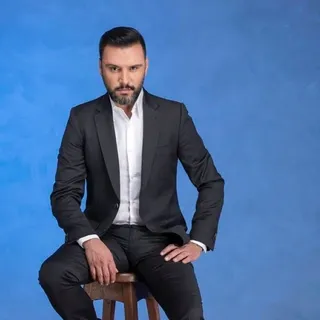 Şarkıcı Alişan göçmenlere yapılanlara tepki gösterdi! Sizin insanlığınız bu mu?