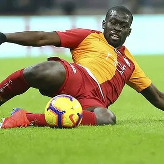 Badou Ndiaye, Gomis'in yanına...