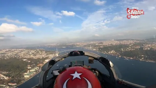 Türk Yıldızları'nın havadaki gösterisi kokpitten böyle görüntülendi | Video