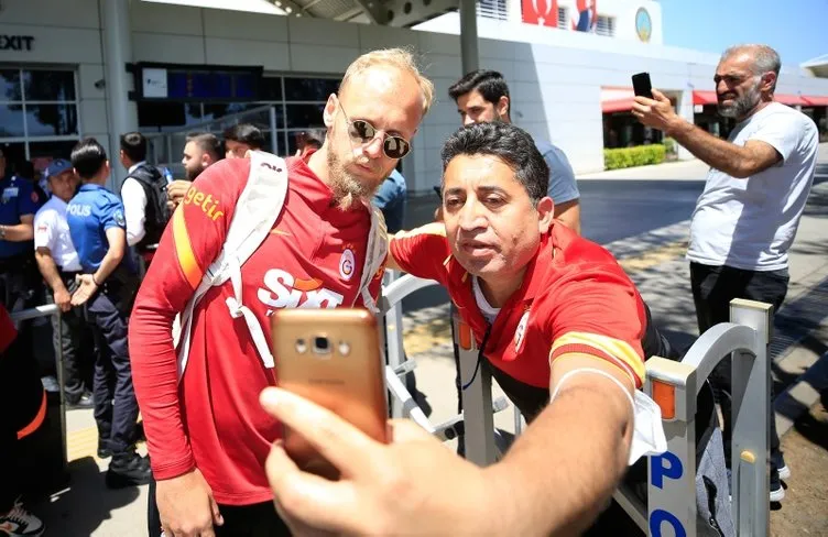 Son dakika Galatasaray transfer haberleri: Arda Turan’a flaş teklif! Geri dönüyor... Diagne ve Semih Kaya’ya talip çıktı; Sekou Mara, Marcao, Mostafa Mohamed, Yanis Hamache