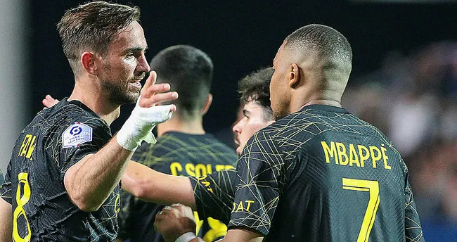 Ligue 1 lideri PSG 3 puanı 3 golle aldı