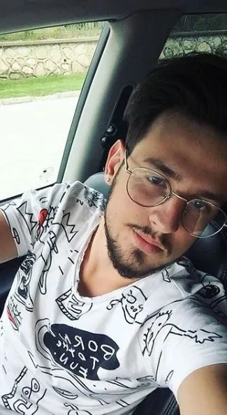 Babam ve Oğlum filminin küçük oyuncusu Ege Tanman'ın son hali görenleri şaşırtıyor!