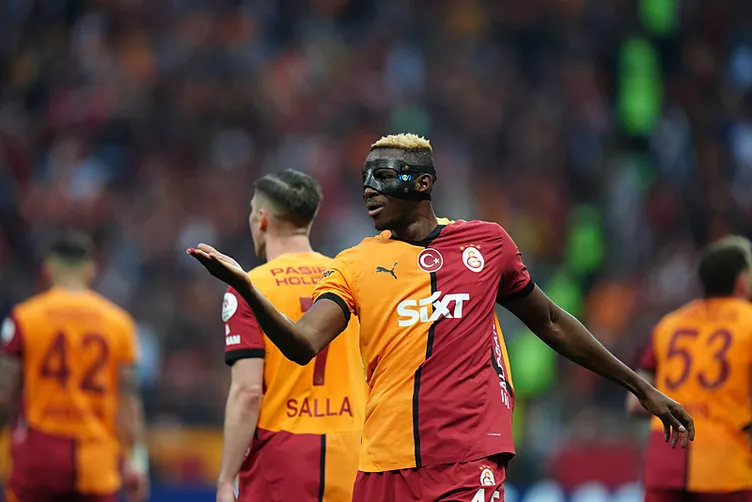 Ezeli rakipler Lucas Torreira’yı transfer etmek istiyor! Bomba hamleyi duyurdular..