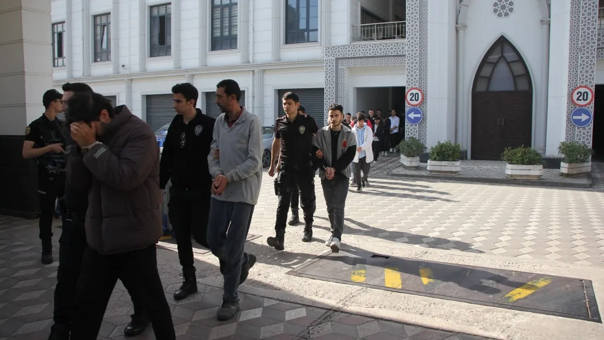 Sahte araç kiralama sitesiyle 180 milyonluk vurgun: 101 gözaltı