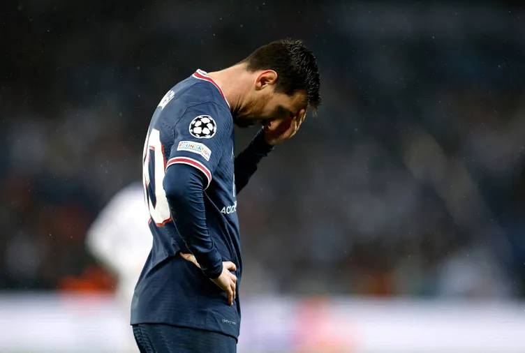 Son dakika: Futbol dünyası Lionel Messi’yi konuşuyor! Kaçan penaltıdan sonra dünya yıldızını yerden yere vurdular…