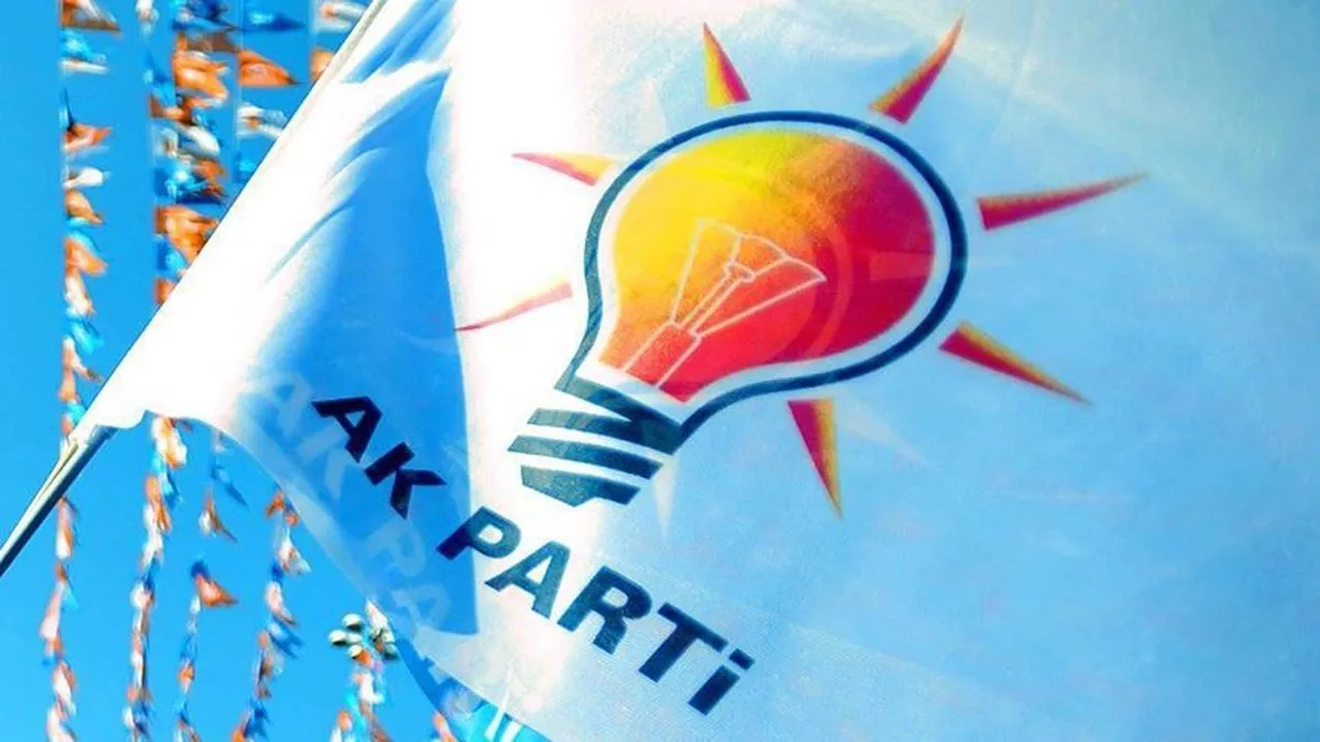 AK Parti’ye katılımlar devam ediyor