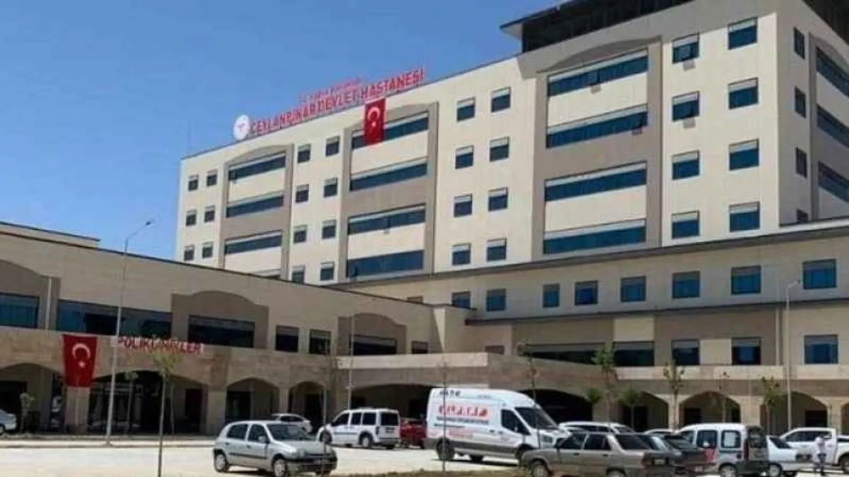 Ceylanpınar’da 75 işçi zehirlendi