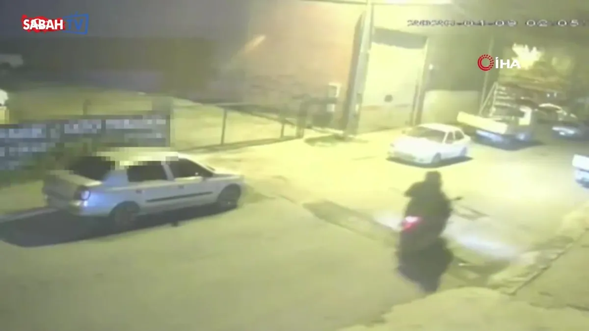 İstanbul ve Tekirdağ’da sokak çetelerine yönelik eş zamanlı operasyon: 13 gözaltı | Video videosunu izle İstanbul ve Tekirdağ’da sokak çetelerine yönelik eş zamanlı operasyon: 13 gözaltı | Video videosunu izle