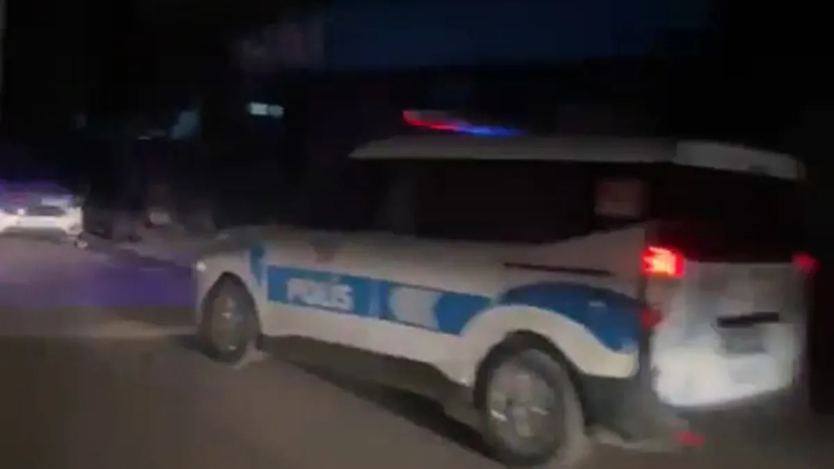 Markette silahlı saldırı: 3 yaralı!