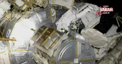 NASA astronotları ’uzay yürüyüşüne’ başladı | Video